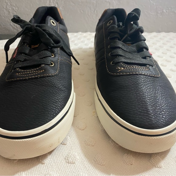 MEN'S LEVIS MUNRO SNEAKERS - Picture 11 of 12